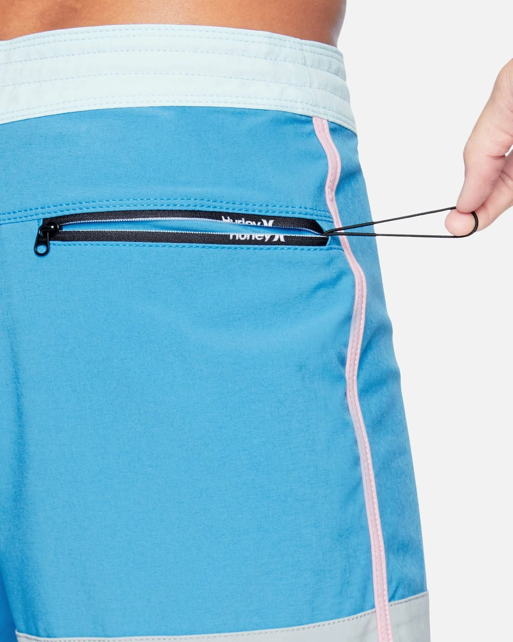 Laser Blue Boardshorts P7538