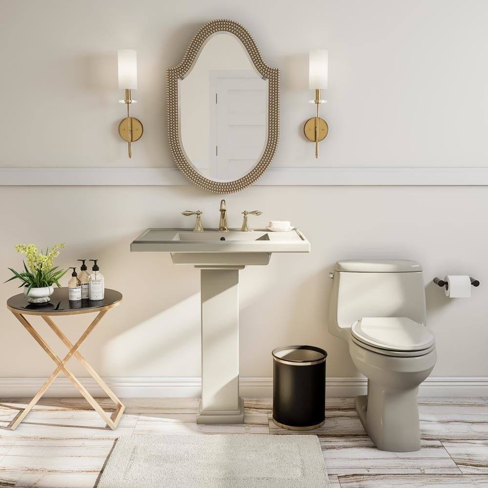Elongated Toilet Seat B383