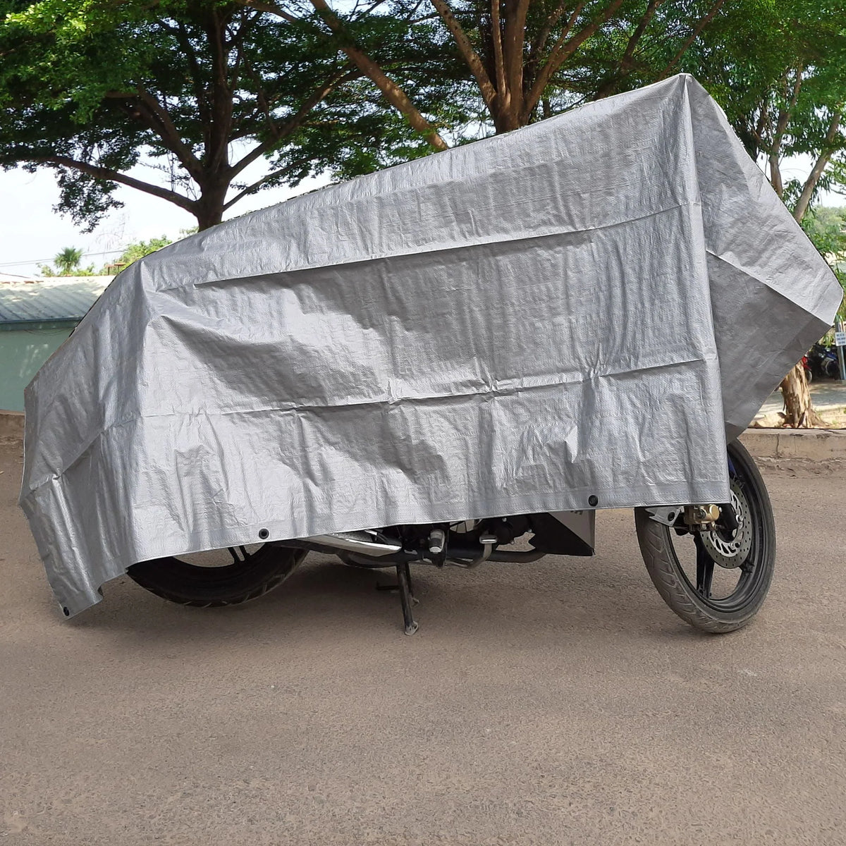 Weather Resistant Medium Duty 8 x 10' Polyethylene Tarp X5160