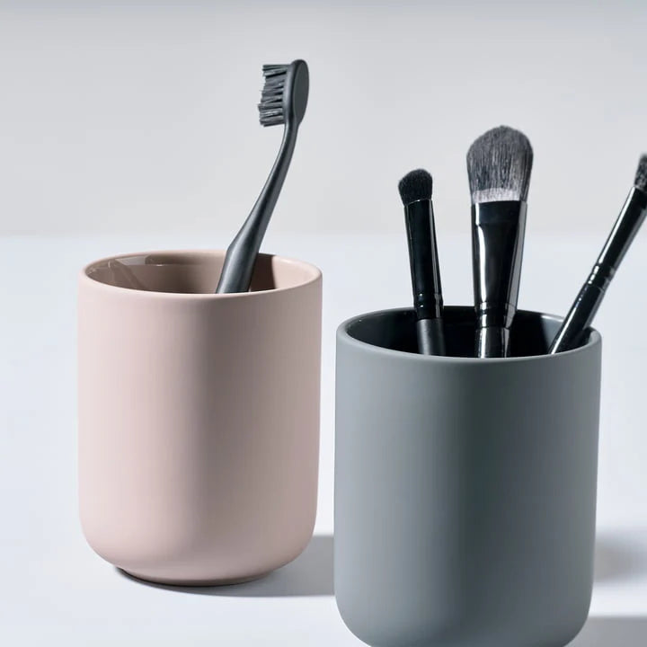 Toothbrush Mug I822182