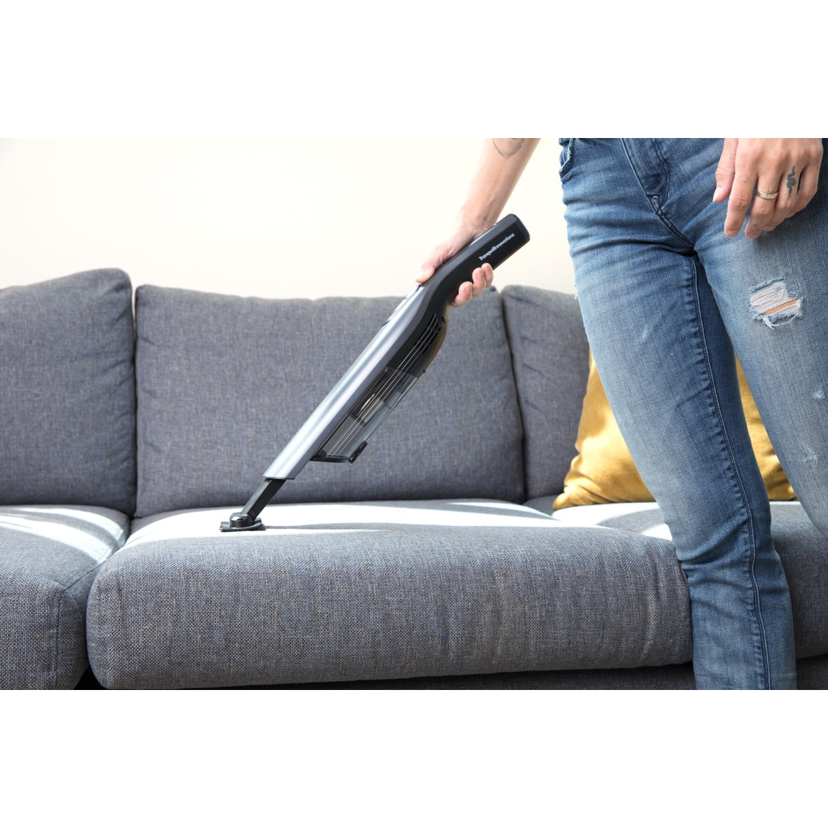 Cordless Handheld Vacuum with Charging Dock D22787