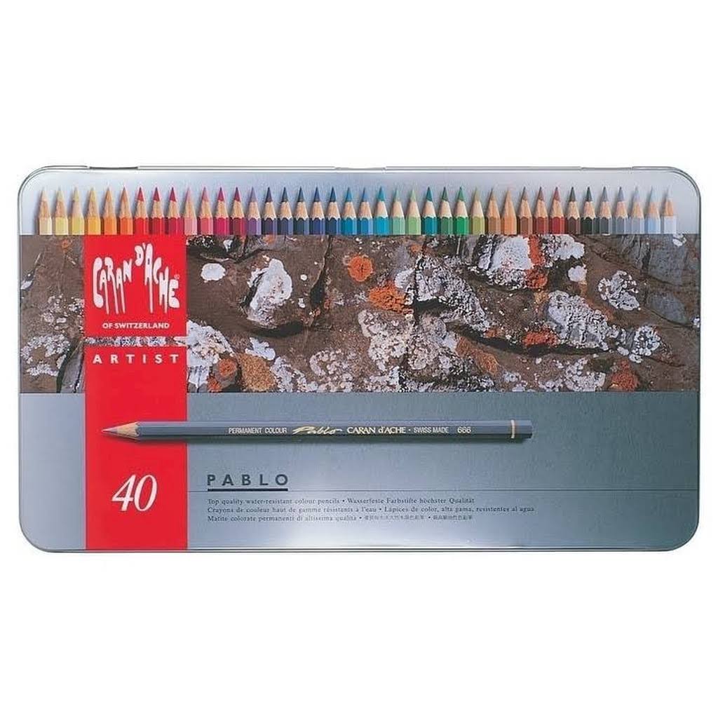 Set of 40 Colored Pencil E1646