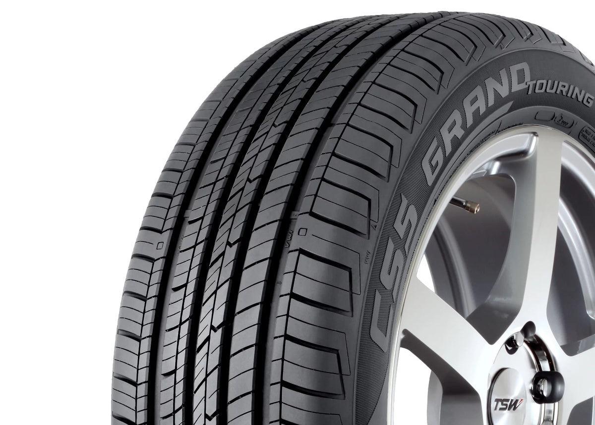All-Season 235/65R17 104T Tire W736