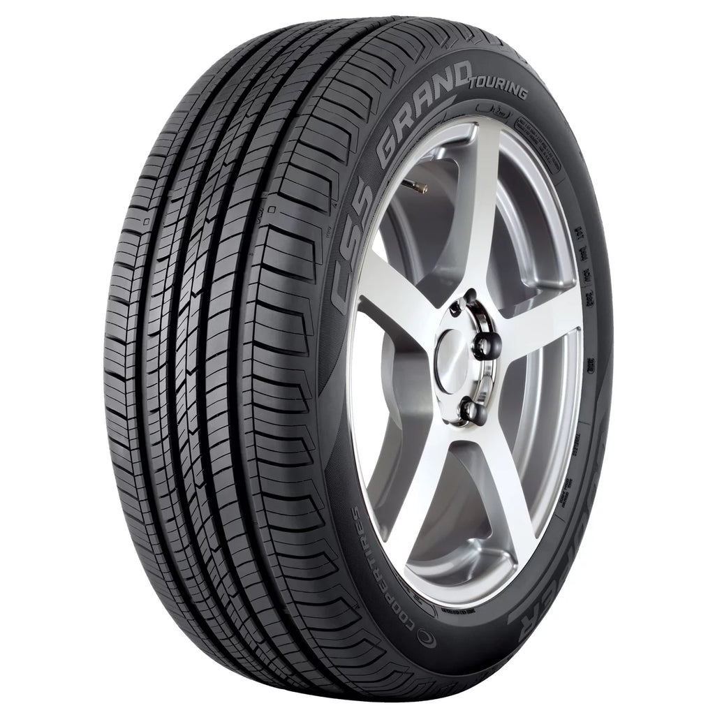All-Season 235/65R17 104T Tire W736