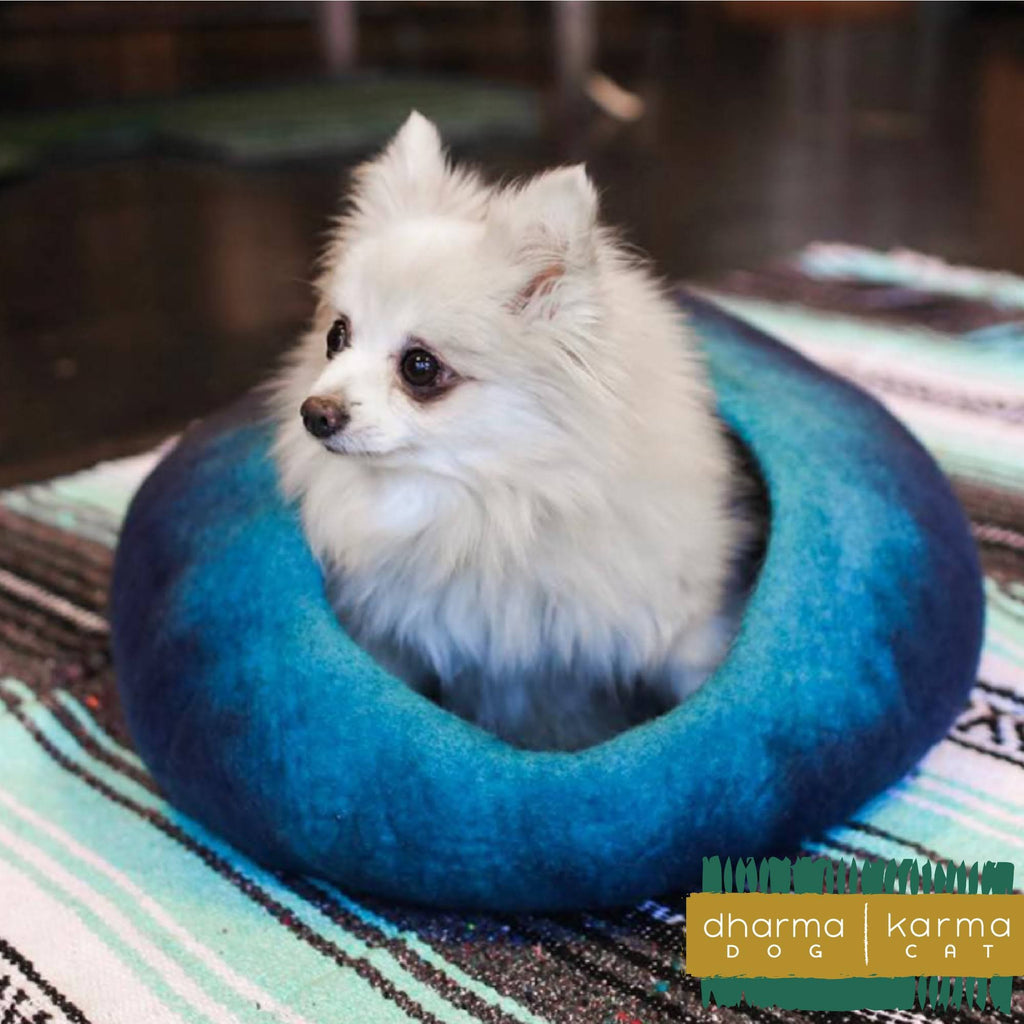 Wool Pet Cave A585