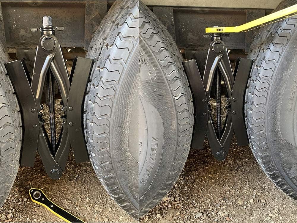 Heavy Duty RV Wheel Chock with Crank Handle M59872