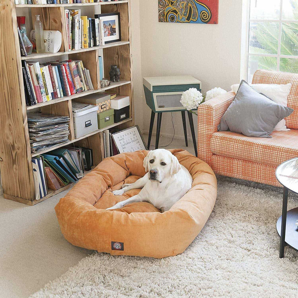 Bagel Dog Bed T90635