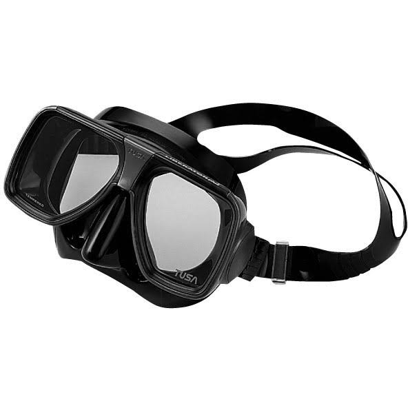 Two Window Mask All Black T429