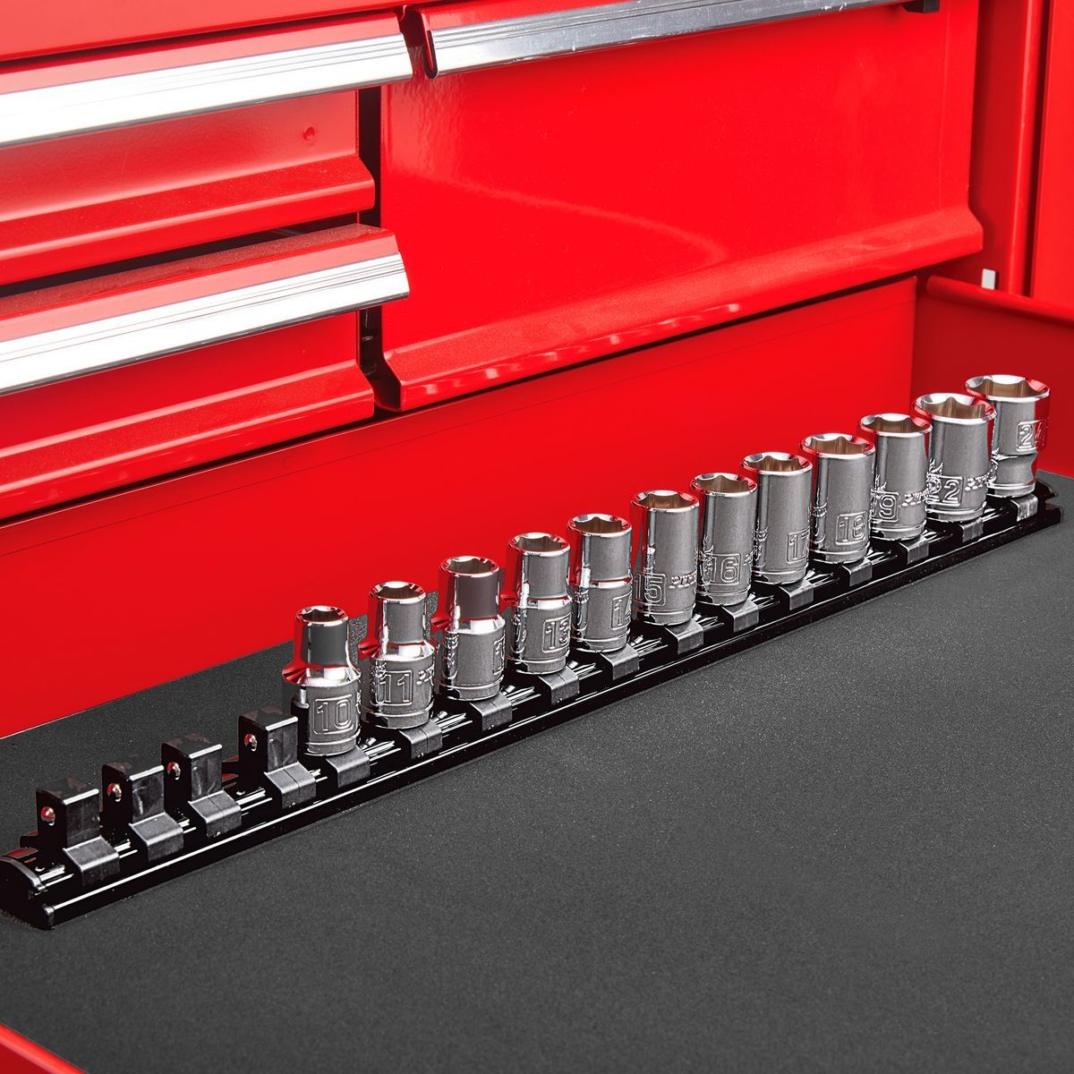 1/2 in. Magnetic Socket Rail C1031